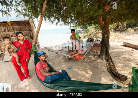 Lifestyle in Koh Pou island near Rabbit Island and Vietnamese waters - Kep Province, Cambodia. Family afternoon. Stock Photo
