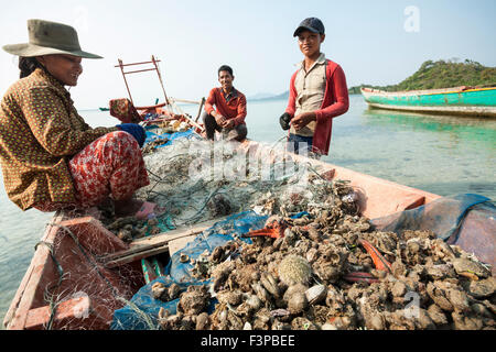 Lifestyle in Koh Pou (also Koh Pos or Koh Pau) island near Rabbit Island and Vietnamese waters - Kep Province, Cambodia. Stock Photo