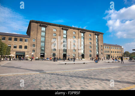 London, United Kingdom - Granary Square and the Central Saint Martins building in King's Cross Stock Photo