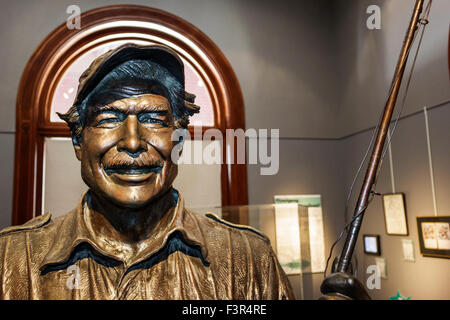 Key West Florida,Keys,Ernest Hemingway,bronze statue,Terry Jones,sculptor,artist,FL150509047 Stock Photo