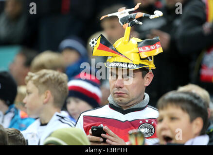 Leipzig, Germany. 11th Oct, 2015. Germany's fans watch the European Championship qualification soccer match between Germany and Georgia at Red Bull Arena in Leipzig, Germany, 11 October 2015. Photo: Jan Woitas/dpa/Alamy Live News Stock Photo
