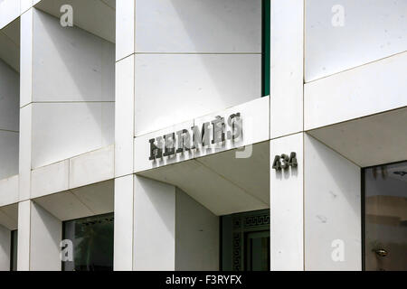 Exterior of the Hermes store on Rodeo Drive in Beverly Hills California  Stock Photo - Alamy