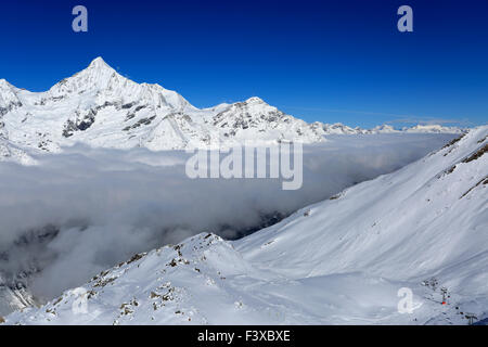 Winter snow, Weisshorn mountain , (the highest peak), Zermatt ski resort, Valais canton, Pennine Alps, southern Switzerland Stock Photo