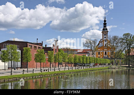 https://l450v.alamy.com/450v/f3y9km/cloister-brewery-and-st-marien-abbey-church-f3y9km.jpg