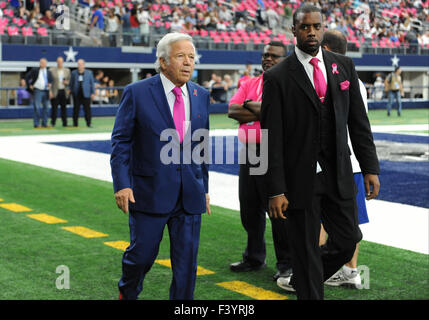October 11, 2015: New England Patriots owner Robert Kraft during an NFL football game between the New England Patriots and the Dallas Cowboys at AT&T Stadium in Arlington, TX New England defeated Dallas 30-6 Albert Pena/CSM Stock Photo