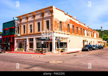 The Grand Canyon Hotel and Gallery on East Rte 66 Bill Williams Ave in Williams Arizona; the last Route 66 city to be bi-passed Stock Photo