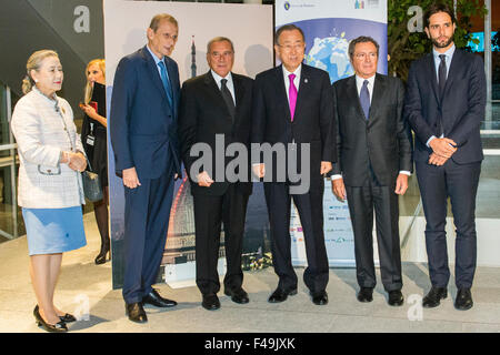 torino, Italy. 15th Oct, 2015. Yoo Soon-taek (1L), Piero Fassino (2L) Mayor of Turin, Senate President Pietro Grasso (3L), Ban Ki-moon (4L) the current Secretary-General of the United Nations, Gian Maria Gros-Pietro (5L) of Intesa SanPaolo and Enzo La Volta (6L), Councilor of the City of Turin at Intesa Sanpaolo's skyscraper before gala dinner for 3rd World Forum of Local Economic Development in Turin. Credit:  Mauro Ujetto/Pacific Press/Alamy Live News Stock Photo