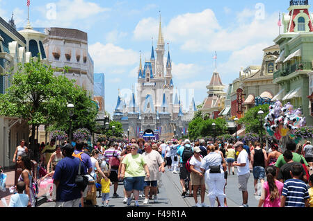 Looking down Main Street towards Cinderella's Castle in Magic Kingdom, Walt Disney World, Orlando, Florida, USA Stock Photo