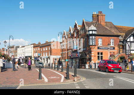 Bridge over River Medway, Tonbridge High Street, Tonbridge, Kent, England, United Kingdom Stock Photo