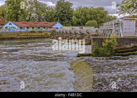 Weir At Caversham Lock Reading Berkshire UK Stock Photo