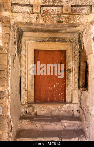 India, Jammu & Kashmir, Ladakh, Hemis Gompa Monastery, very small old doorway Stock Photo