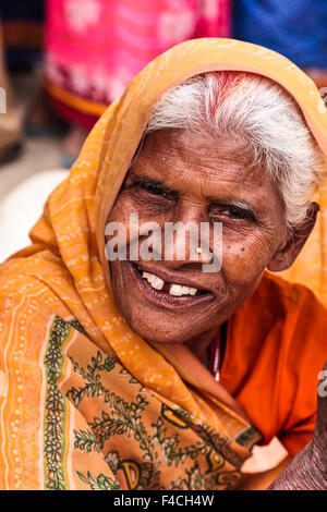 India, Odisha, Subarnapur District, Sonepur, Portrait of a senior woman at Sonepur Cattle Fair Stock Photo