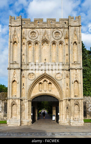 Abbeygate, the entrance to Abbey Gardens, Bury St Edmunds, Suffolk, England, UK Stock Photo