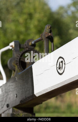 UK, Tardebigge, lock gates and mechanism to lock no 47 at the Tardebigge lock flight on the Birmingham to Worcester canal. Stock Photo