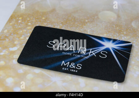 London, UK. 18th October 2015: Retailer M&S launches ‘Sparks’ loyalty card to shareholders and holders of M&S credit and debit cards before launching nationally through stores on 22nd October. Credit:  CAMimage/Alamy Live News Stock Photo