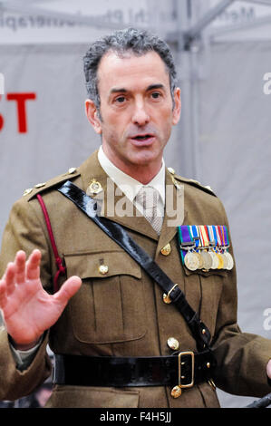 Belfast, Northern Ireland, 18 Oct 2015 - Lieutenant Colonel Jamie Baxter, CO of the 253 (North Irish) Royal Armoured Medical Corp Credit:  Stephen Barnes/Alamy Live News Stock Photo