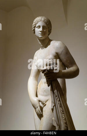 Aphrodite of knidos hi-res stock photography and images - Alamy