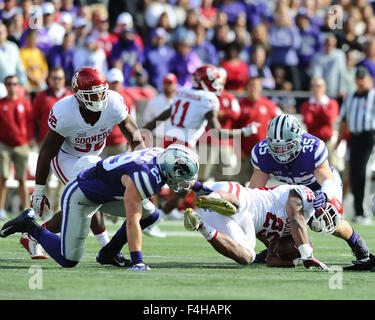 Kansas State running back Joe Ervin (20) celebrates with teammates ...