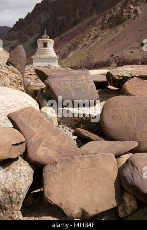 India, Jammu & Kashmir, Ladakh, Miru, mani stones with mantra inscribed in Tibetan Script Stock Photo