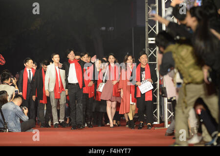 Beijing, Beijing, CHN, China. 17th Oct, 2015. Beijing, CHINA - October 17 2015: (EDITORIAL USE ONLY. CHINA OUT) Beijing Film Academy marks 65th anniversary of founding and many stars like Zhao Wei, Huang Xiaoming, Liu Yifei, Yao Chen, Jiang Qinqin, Huang Bo, Jia Nailiang, Du Chun, Wang Luodan walk along the red carpet. © SIPA Asia/ZUMA Wire/Alamy Live News Stock Photo