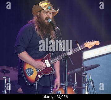 Oct 17, 2015 - Raleigh, North Carolina; USA - Musician CHRIS STAPLETON performs live as part of the inaugural 2015 American Roots Music and Arts Festival that took place at the Walnut Creek Amphitheatre located in Raleigh. Copyright 2015 Jason Moore. © Jason Moore/ZUMA Wire/Alamy Live News Stock Photo