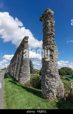 Gallo-Roman Aqueduct near the town of Luynes, France Stock Photo