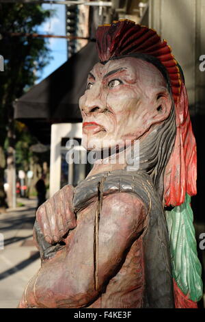 native american statue outside a smoke shop in rhinebeck, ny photo by jen lombardo Stock Photo