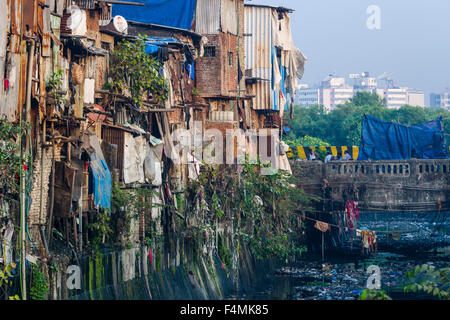 Facade of houses at Dharavi Slum, the second largest slum area in Asia Stock Photo