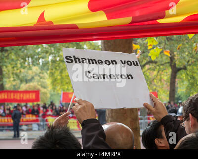 London, UK. 20th Oct, 2015. President Xi Jinping State visit to Britain, London, UK Credit:  nick moore/alamy live news Stock Photo