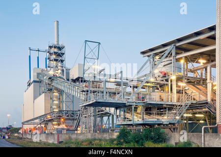Germany, Hamburg, sludge incineration plant at harbour district Stock Photo