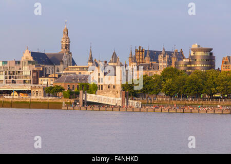 Belgium, Flanders, Antwerp, Cityview with Steen Castle, Scheldt river Stock Photo