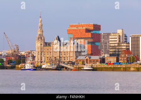 Belgium, Flanders, Antwerp, Cityview with Museum aan de Stroom, Scheidt river Stock Photo