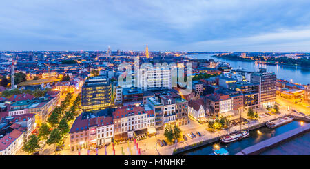 Belgium, Flanders, Antwerp, Cityview with Scheldt river in the evening Stock Photo