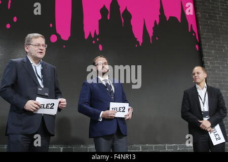 Moscow, Russia. 21st Oct, 2015. TELE2 General Director Mikhail Noskov, TELE2 First Deputy General Director Alexander Provorotov and TELE2 Deputy General Director Jerry Calmes (L-R) during a press conference on the launch of the TELE2 cell phone provider in Moscow. © Vyacheslav Prokofyev/TASS/Alamy Live News