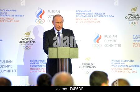 Moscow, Russia. 21st Oct, 2015. Russian President Vladimir Putin addresses delegates at the opening ceremony of the 1st World Olympians Forum October 21, 2015 in Moscow, Russia.