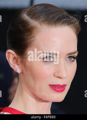 London, UK, 21st Sep 2015: Emily Blunt attends Sicario film premiere in London Stock Photo