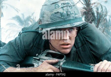 FULL METAL JACKET (1987) MATTHEW MODINE, DORIAN HAREWOOD, ADAM BALDWIN ...