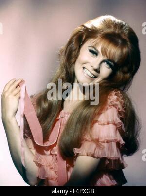 ann-margret-stagecoach-1966-