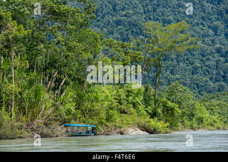 South America, Latin America, Peru, Manu National Park, Madre de Dios river in Manu National Park Stock Photo