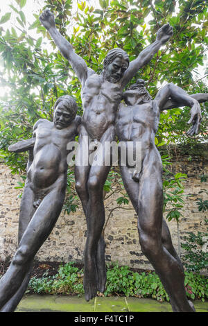 England, London, Westminster Abbey, The College Garden, Statue of The Crucifixion by Enzo Plazzotta Stock Photo