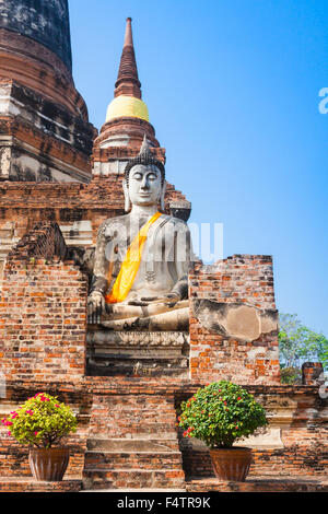 Buddha Statue Wat Yai Chaimongkol Ayutthaya Bangkok Thailand Stock Photo