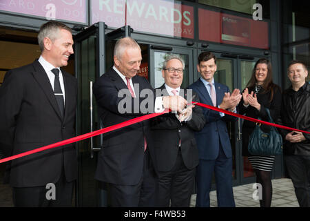 Peter Brooks (GEDDE) cuts the tape to open Resorts World owned by Genting situated at the NEC complex near Birmingham. Stock Photo