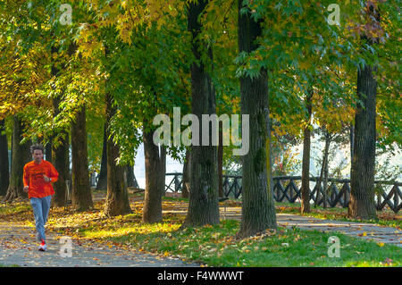 Italy Piedmont Turin 23th October 2015 Autumn in Valentino Park - jogging Credit:  Realy Easy Star/Alamy Live News Stock Photo