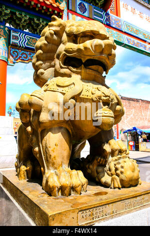 One of the Chinese Foo dog guarding the Old Town Chinatown entrance arch on NW 4th Avenue and Burnside in Portland Oregon Stock Photo