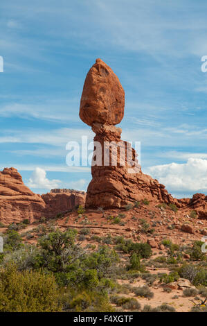 Balanced Rock, Arches NP, Utah, USA Stock Photo