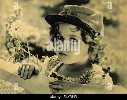 The American child actress Shirley Temple in 'The Little Colonel' Stock Photo