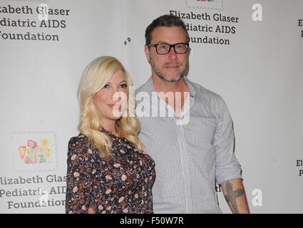 Culver City, CA. 25th Oct, 2015. at arrivals for Elizabeth Glaser Pediatric AIDS Foundation's 26th Annual A Time For Heroes Family Festival, Smashbox Studios, Culver City, CA October 25, 2015. Credit:  Elizabeth Goodenough/Everett Collection/Alamy Live News Stock Photo
