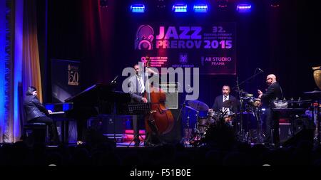 Prerov, Czech Republic. 23rd Oct, 2015. American Ron Carter´s Foursight jazz quartet performs during the Czechoslovak Jazz Festival in Prerov, Czech Republic, October 23, 2015. Pictured from left: pianist Renee Rosnes, bassist Ron Carter, drummer Payton Crossley and percussionist Rolando Morales. © Ludek Perina/CTK Photo/Alamy Live News Stock Photo