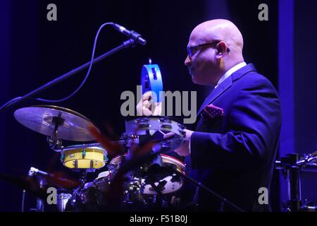 Prerov, Czech Republic. 23rd Oct, 2015. American Ron Carter´s Foursight jazz quartet performs during the Czechoslovak Jazz Festival in Prerov, Czech Republic, October 23, 2015. Pictured percussionist Rolando Morales. © Ludek Perina/CTK Photo/Alamy Live News Stock Photo