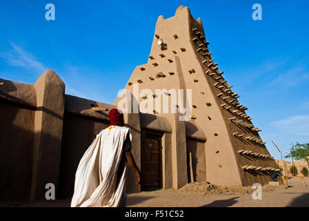 sankore-mosque-built-in-15th-16th-centuries-timbuktu-city-timbuktu